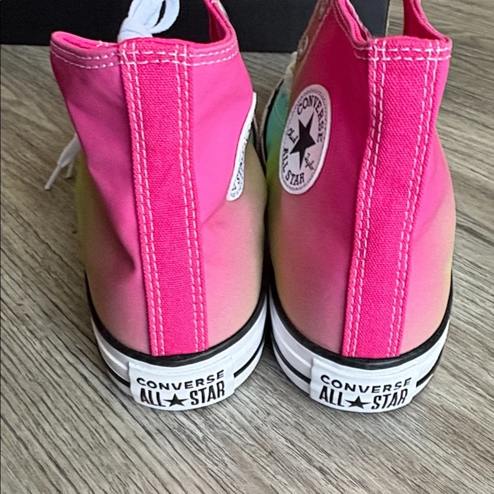 Converse All Star Kids Chuck Taylor Bright Ombré Sneakers Size 6 NEW